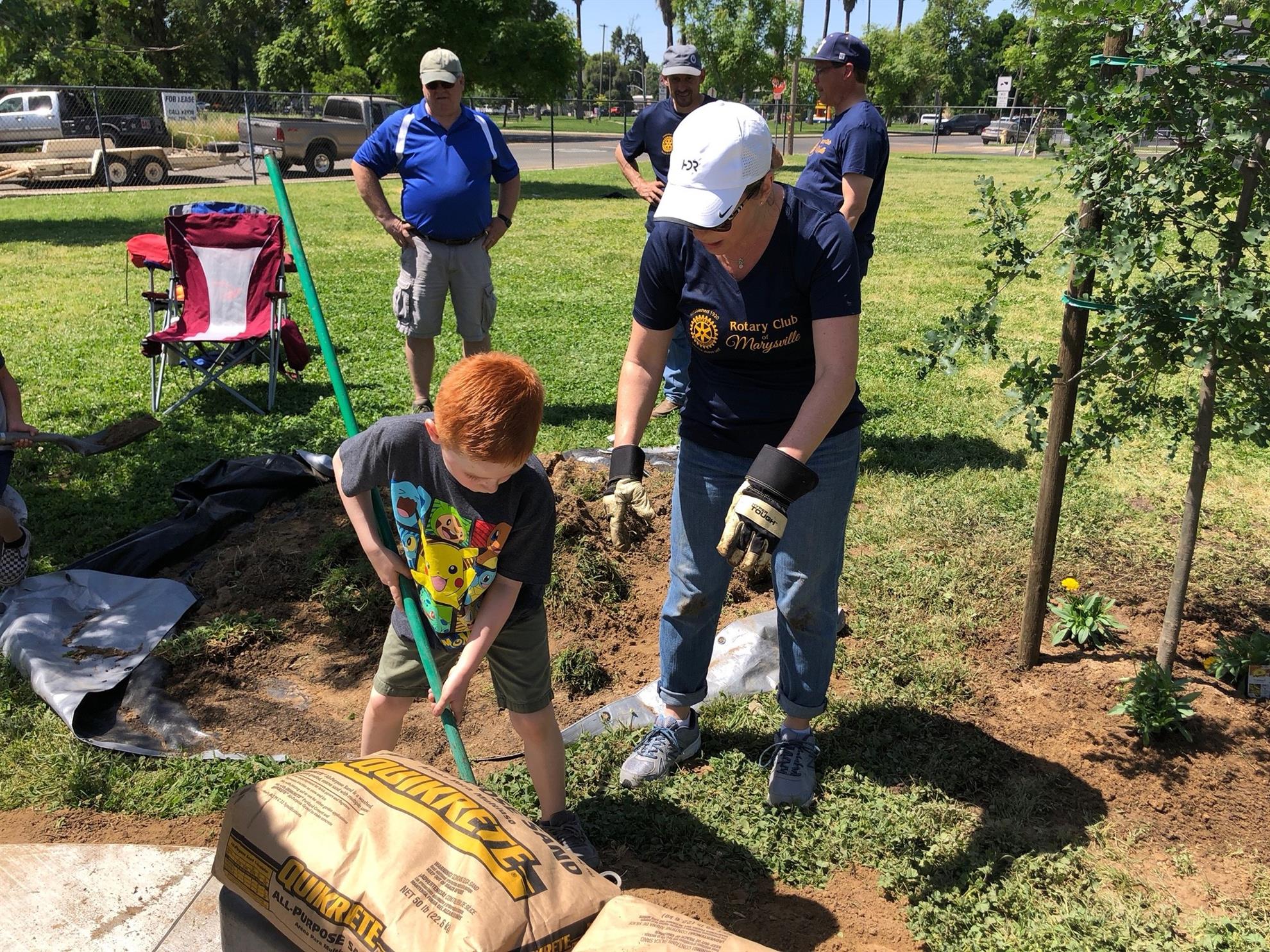 Community service is a family sport!