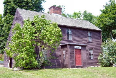 1e-MacyColby-House-093026.jpg