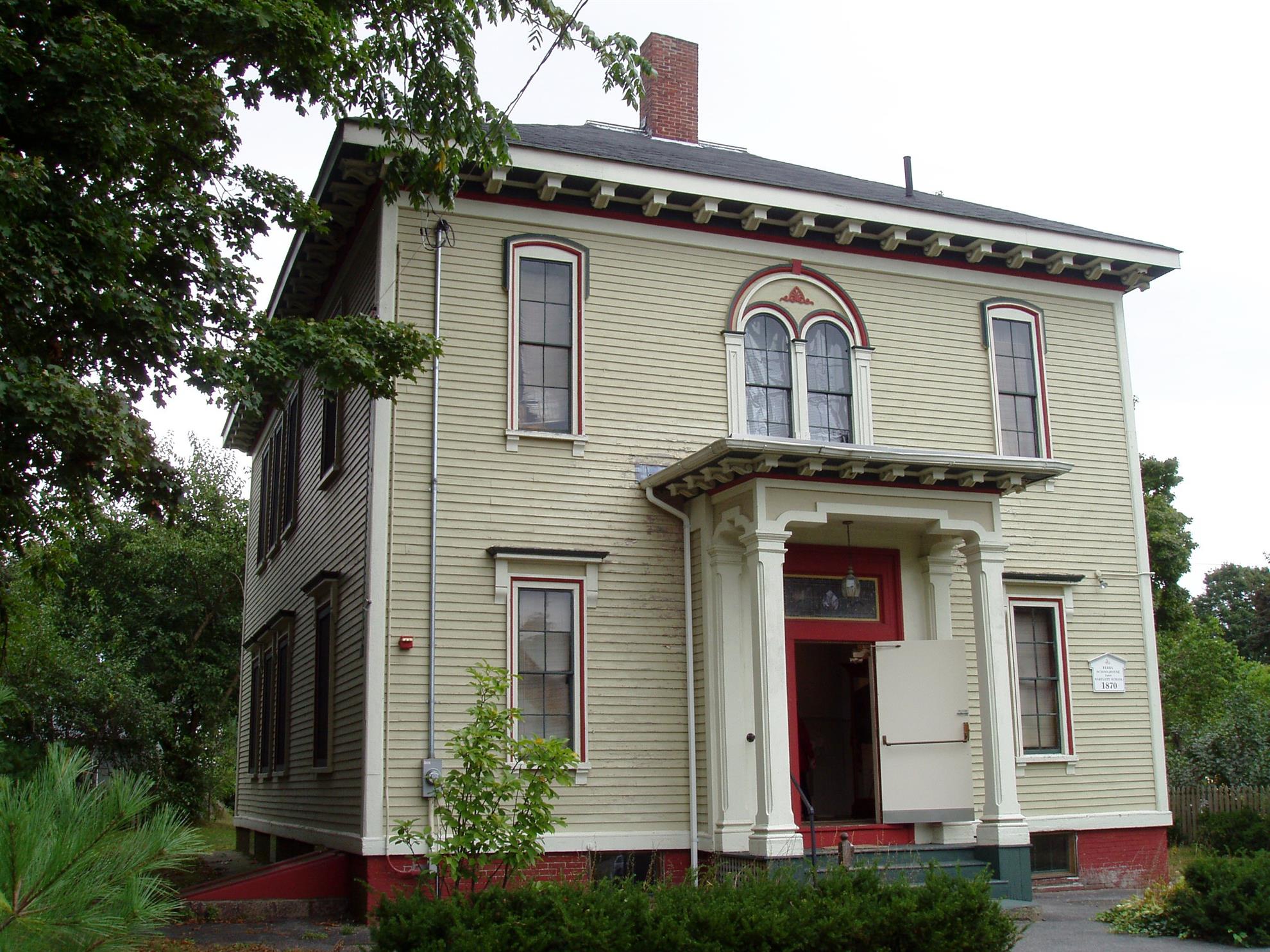 Josiah_Bartlett_Museum_-exterior-_-_Amesbury-_Massachusetts.jpeg