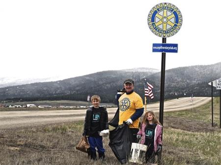 Angel Fire Clean Up on Rotary Mile