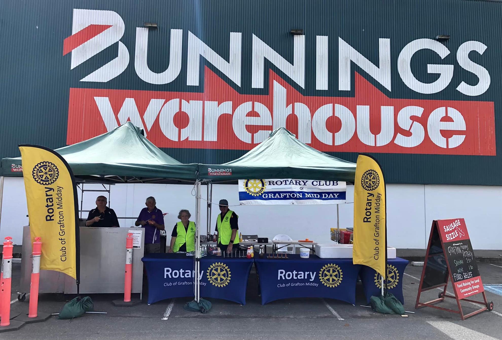 Bunnings BBQ | Rotary Club of Grafton Midday