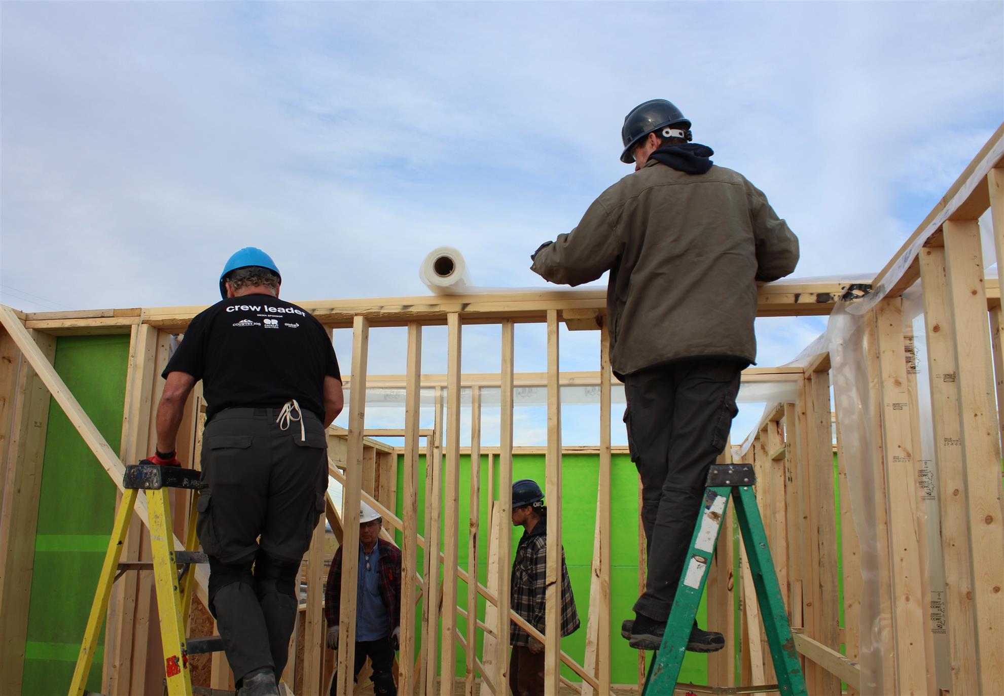 photo_build_day_habitat_humanity_adeline_aris_6899.jpg