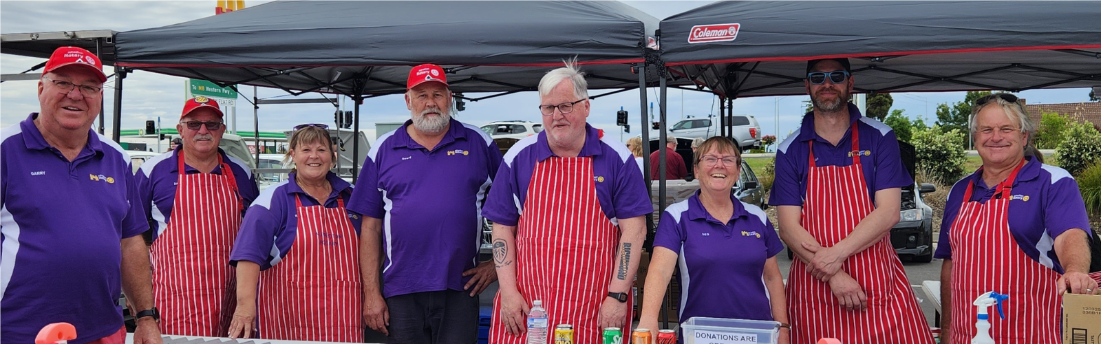 Alfies BBQing at the Bunnings Community Christmas.png