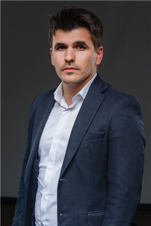 member photo