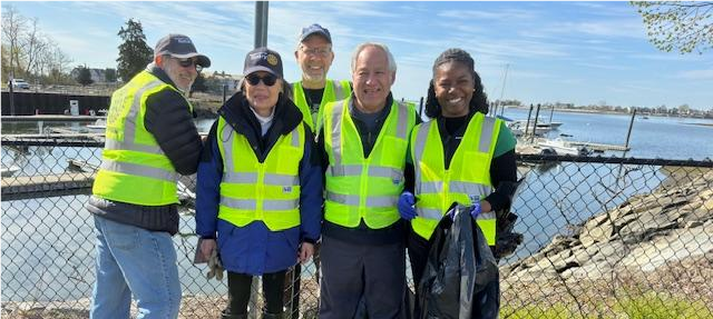 Clean Up Westport Day