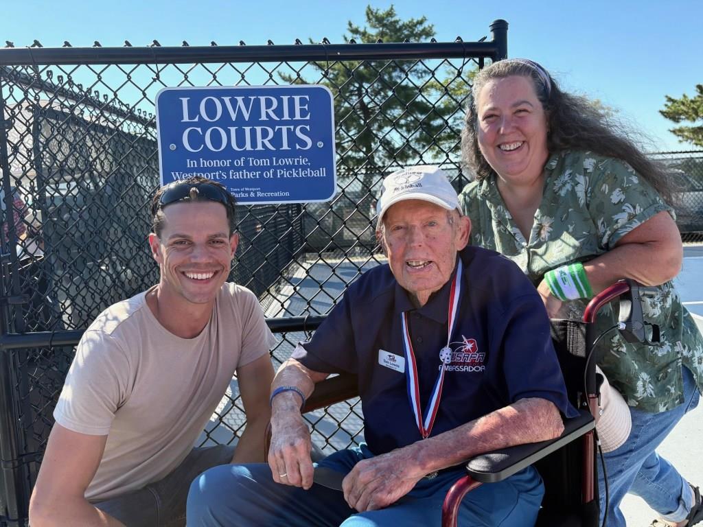 Andrew-Colabella-Tom-Lowrie-Anne-Lowrie-at-pickleball-courts-1024x768.jpg
