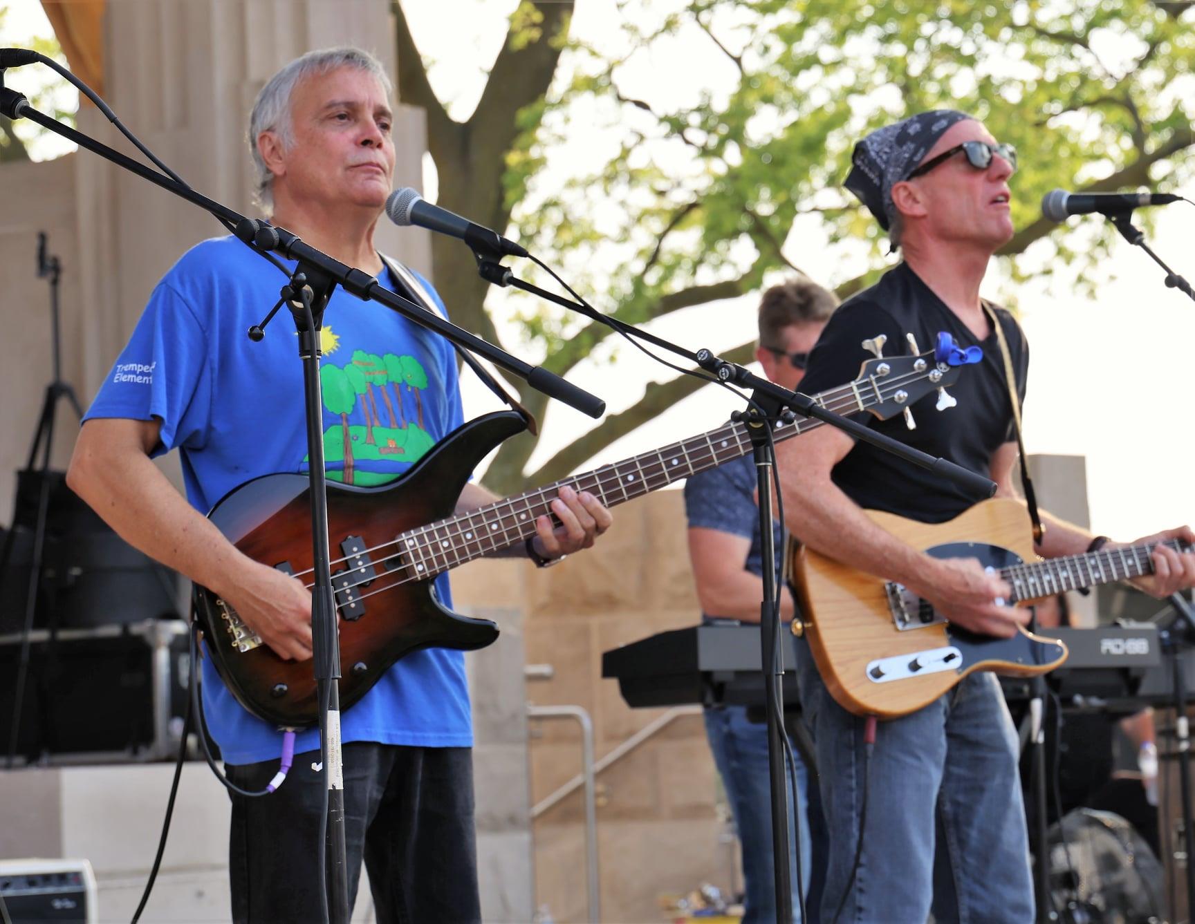 Moon Tunes Rotary Club of La CrosseValley View