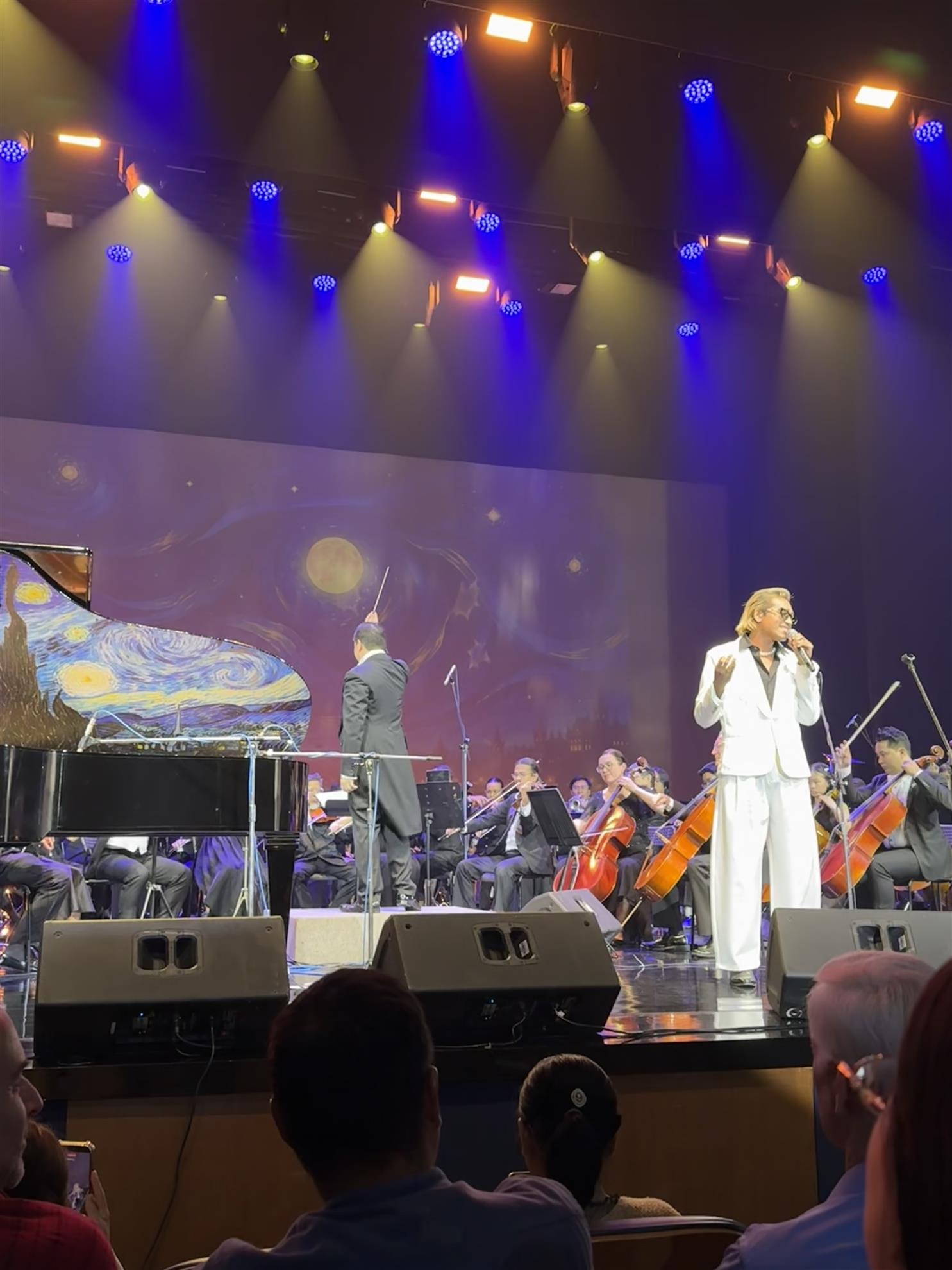 Moonlight & Melodies at Aksra Theatre