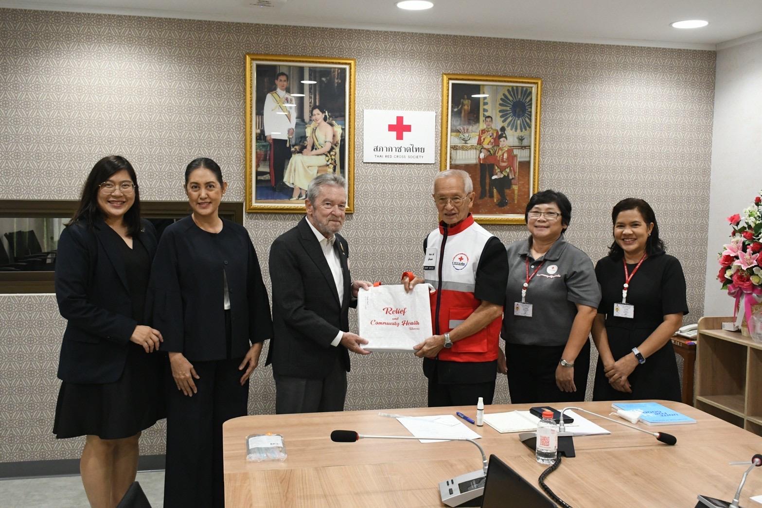 Rotary Club of Bangkok and Thai Red Cross leaders at the Thai Red Cross Headquarters, Bangkok