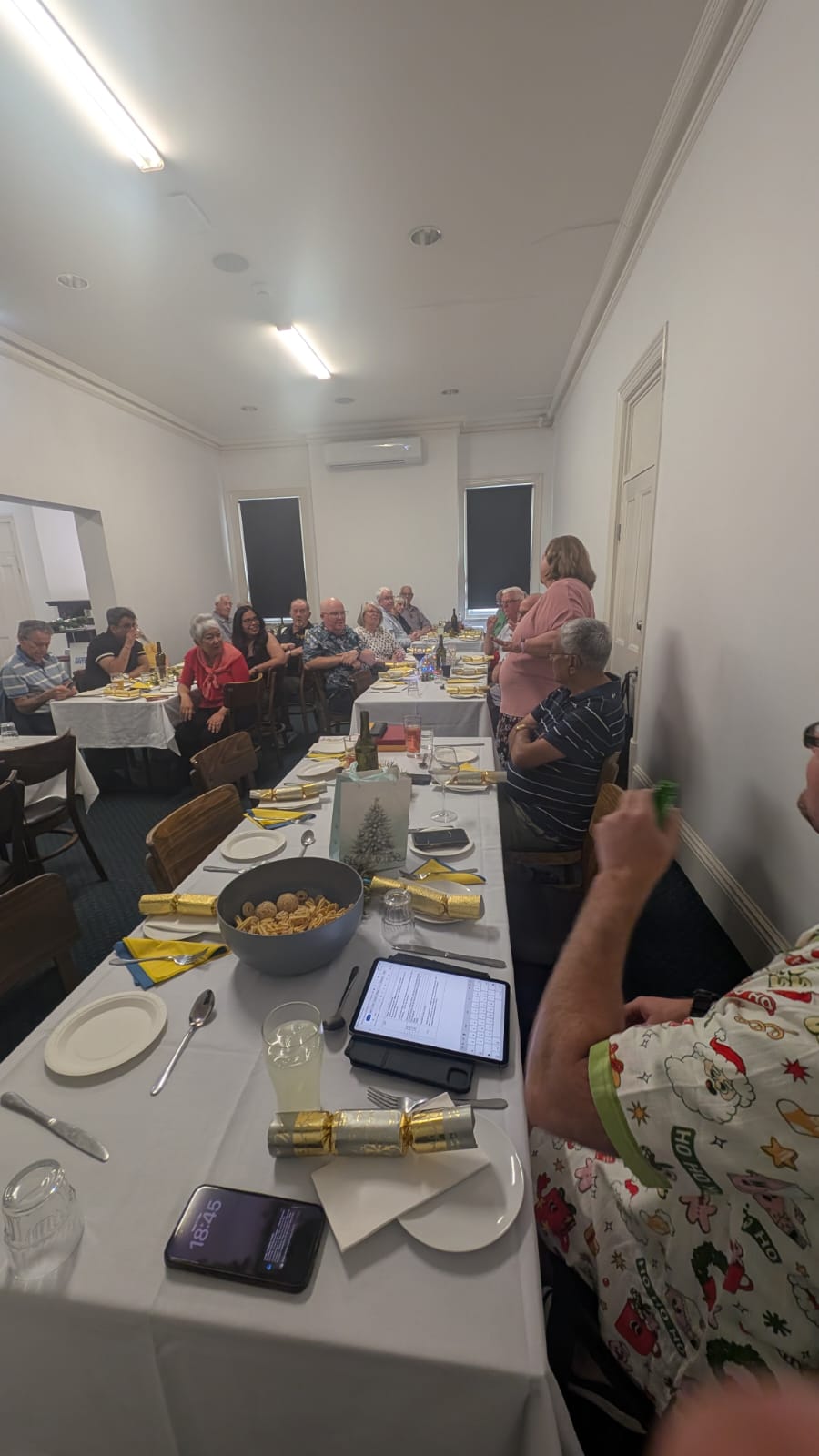 Christmas-Party-18.jpeg