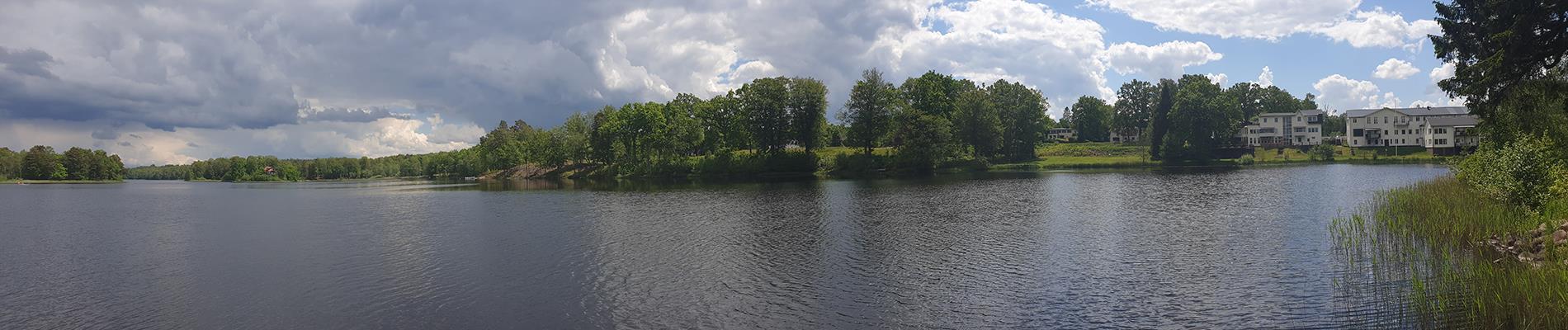 Panorama-Hjelmsjön.jpg