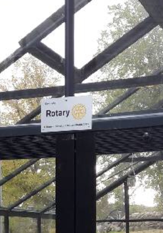 Västhusskylten.jpg