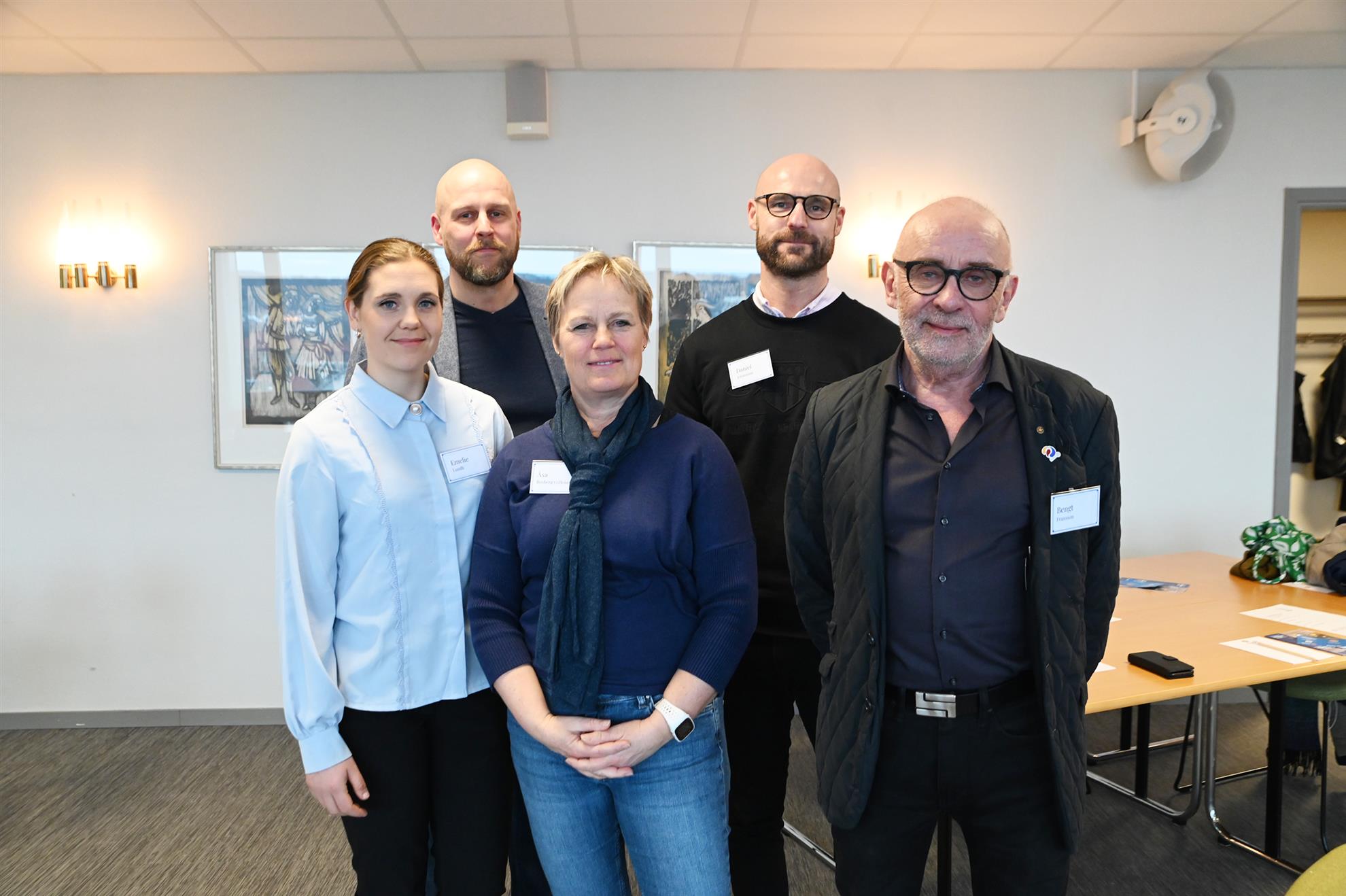 Emelie Lundh, Daniel Croona, Daniel Johansson, Åsa Rosberg och Bengt Fransson i arrangörsgruppen för RYLA Young i Falköping.