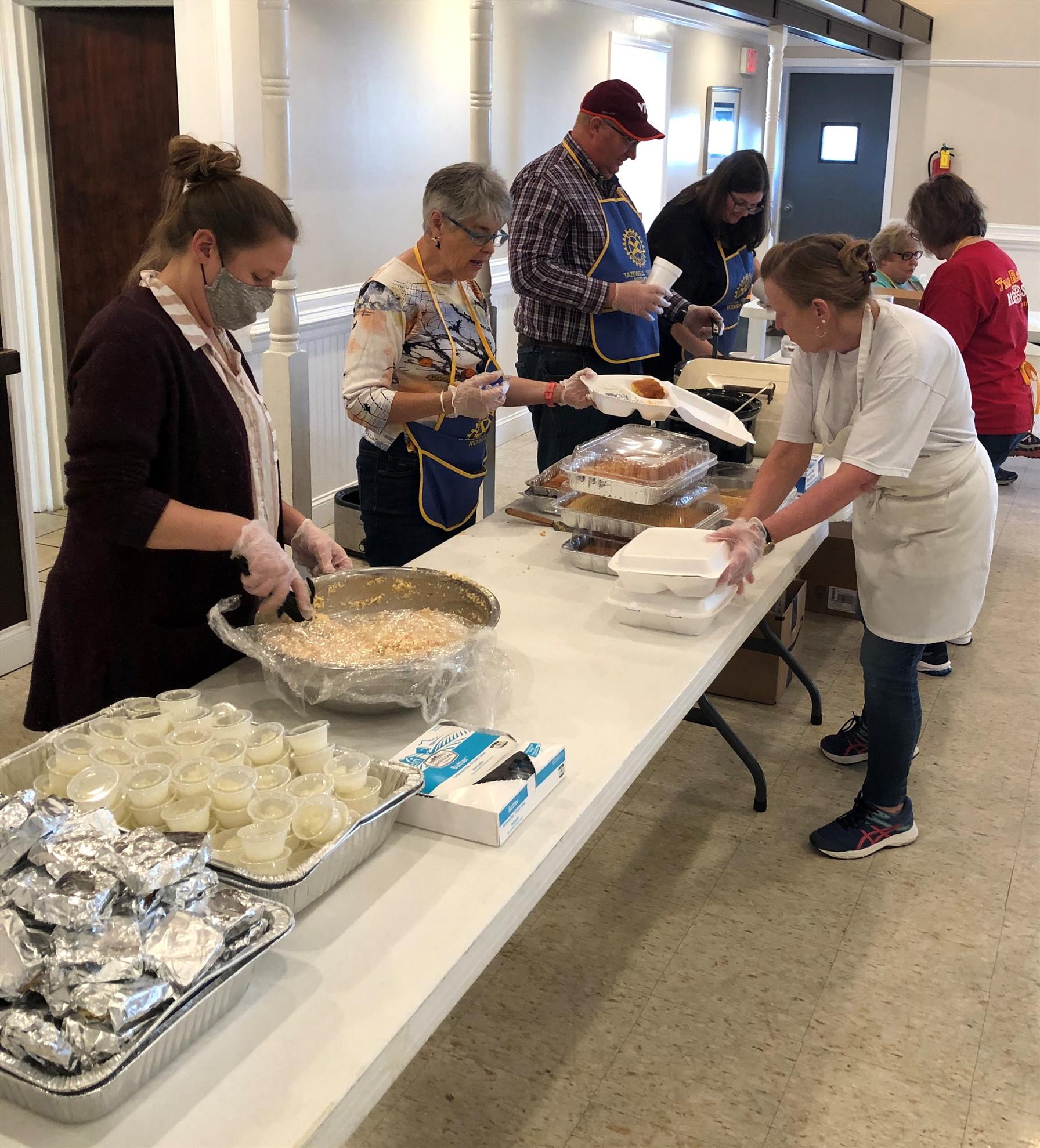 Rotary Bean Lunch Success! Rotary Club of Tazewell