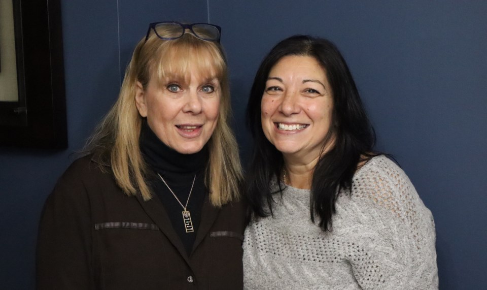 photo of Barb Lustgarten-Evoy and Lori Ferber