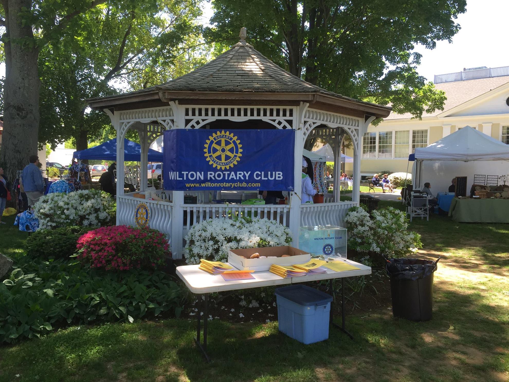 Rotary-Gazebo.jpg