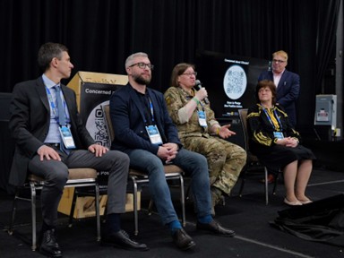 Ukraine Delegation on the links between war and the environment. 