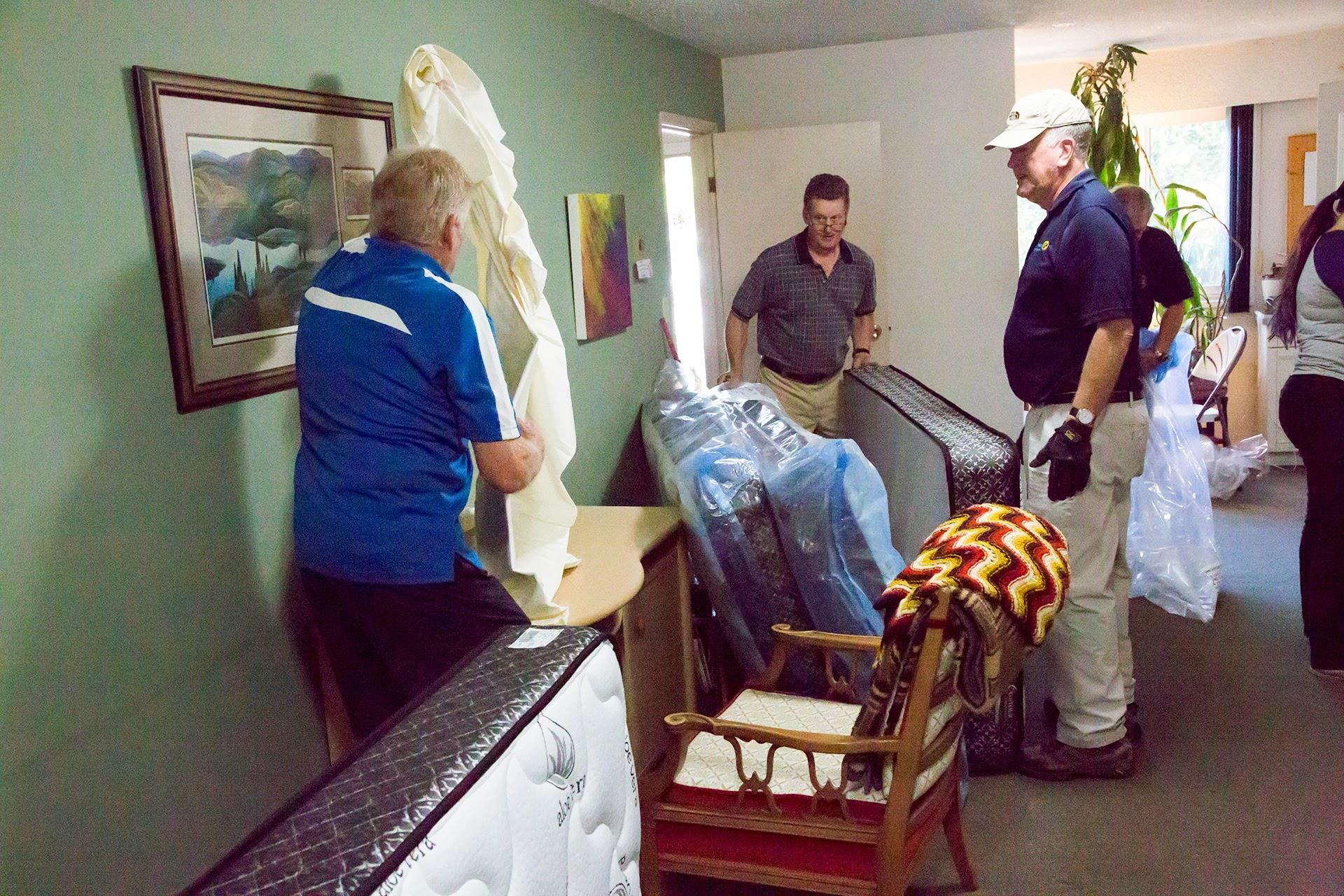 Rotary Club Of Nanaimo Bed Project Vancouver Island Mental And The Rotary Foundation Have Been Benches At Eden Gardens Seniors Dementia Residence Bed Frameattresses For Vancouver Island