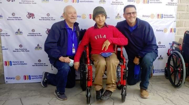 Rotary Clubs of New Braunfels and Zacoalco Provide Wheelchairs to Residents  of Zacoalco, Mexico | District 5840