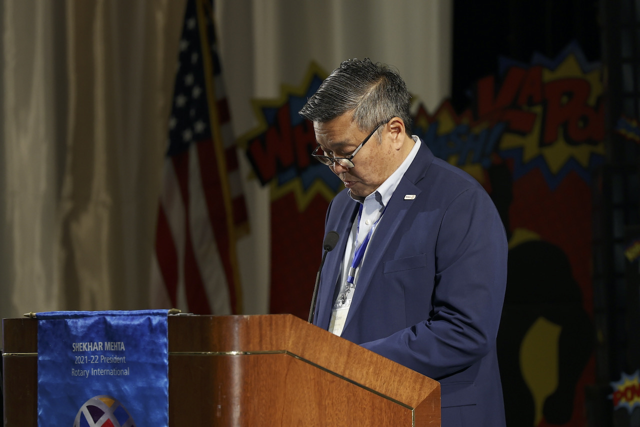 2021-22-D5180-Conference-Saturday-2Opening-Session---102.jpeg