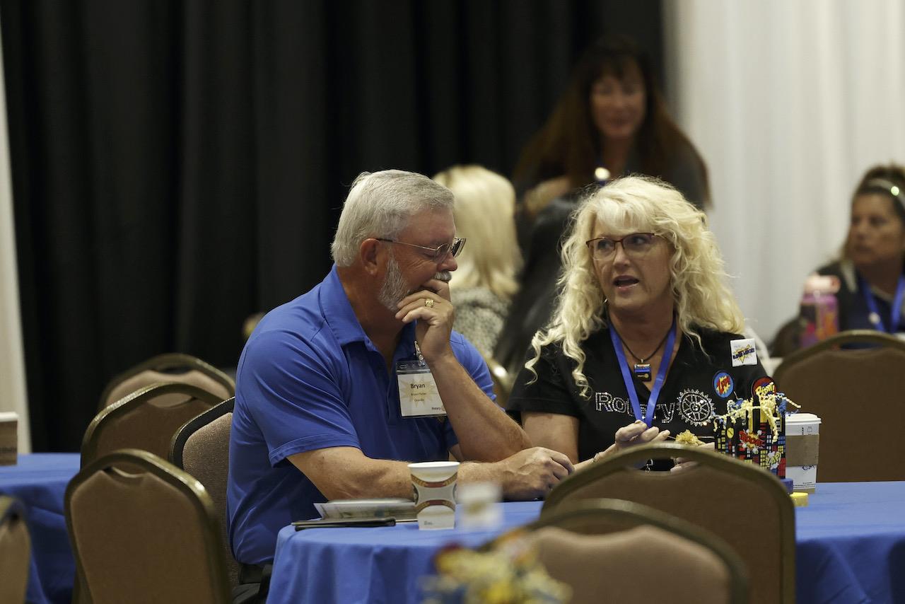 2021-22-D5180-Conference-Saturday-2Opening-Session---107.jpeg