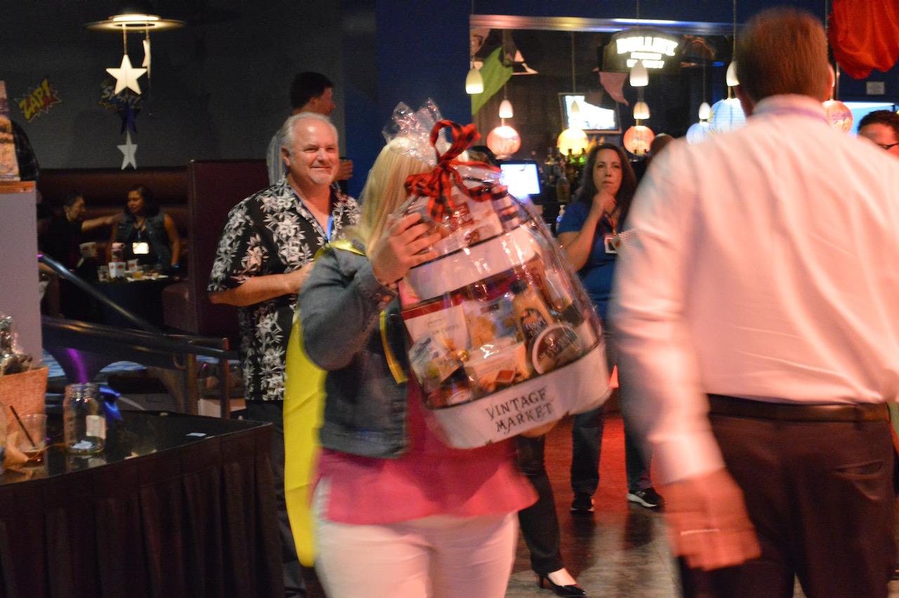 2021-22-D5180-Conference-Saturday-Blu-Nightclub---13.jpeg