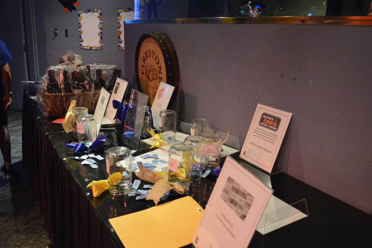 2021-22-D5180-Conference-Saturday-Blu-Nightclub---29.jpeg