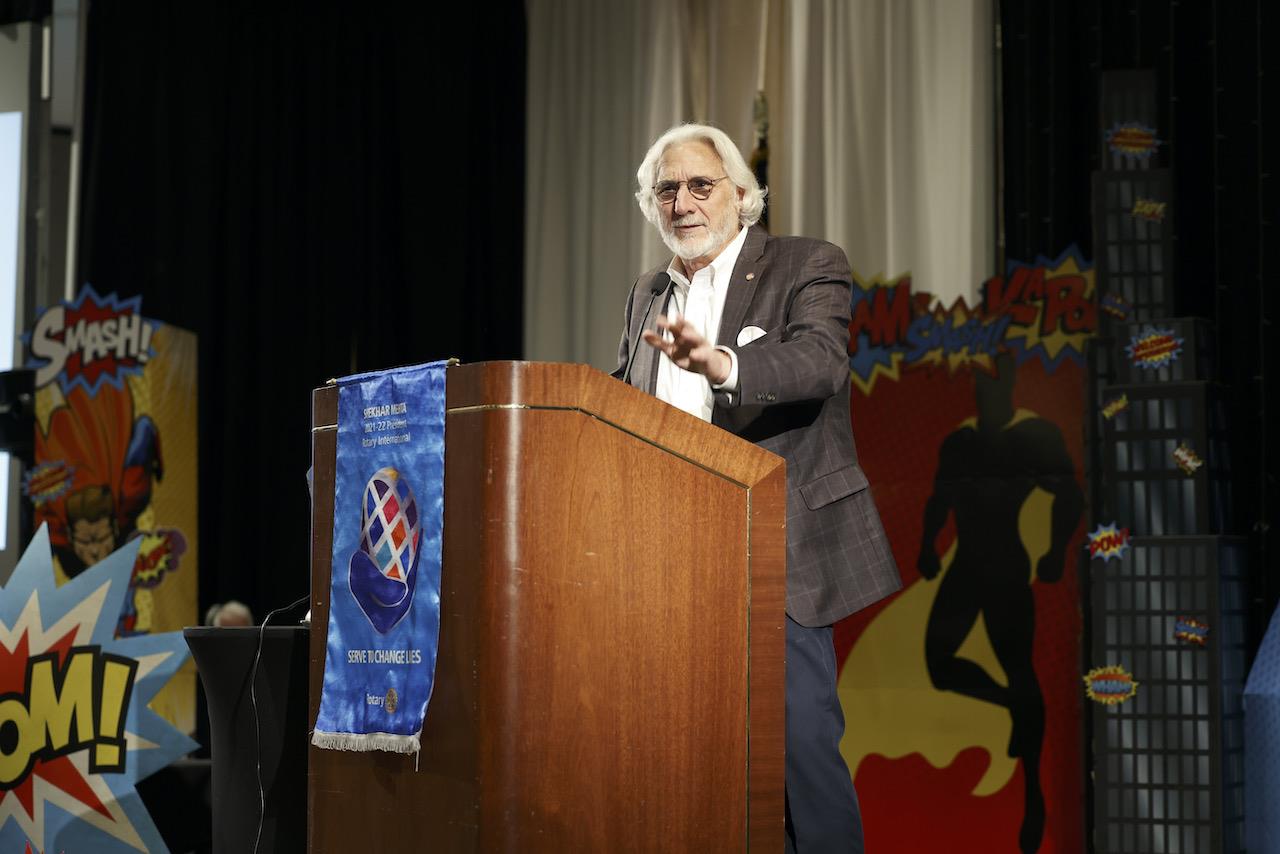 2021-22-D5180-Conference-Saturday-Jeffry-Cadorette---2.jpeg