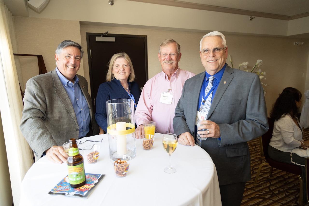 2021-22-D5180-Conference-Saturday-PM-1VIP-Reception---14.jpeg