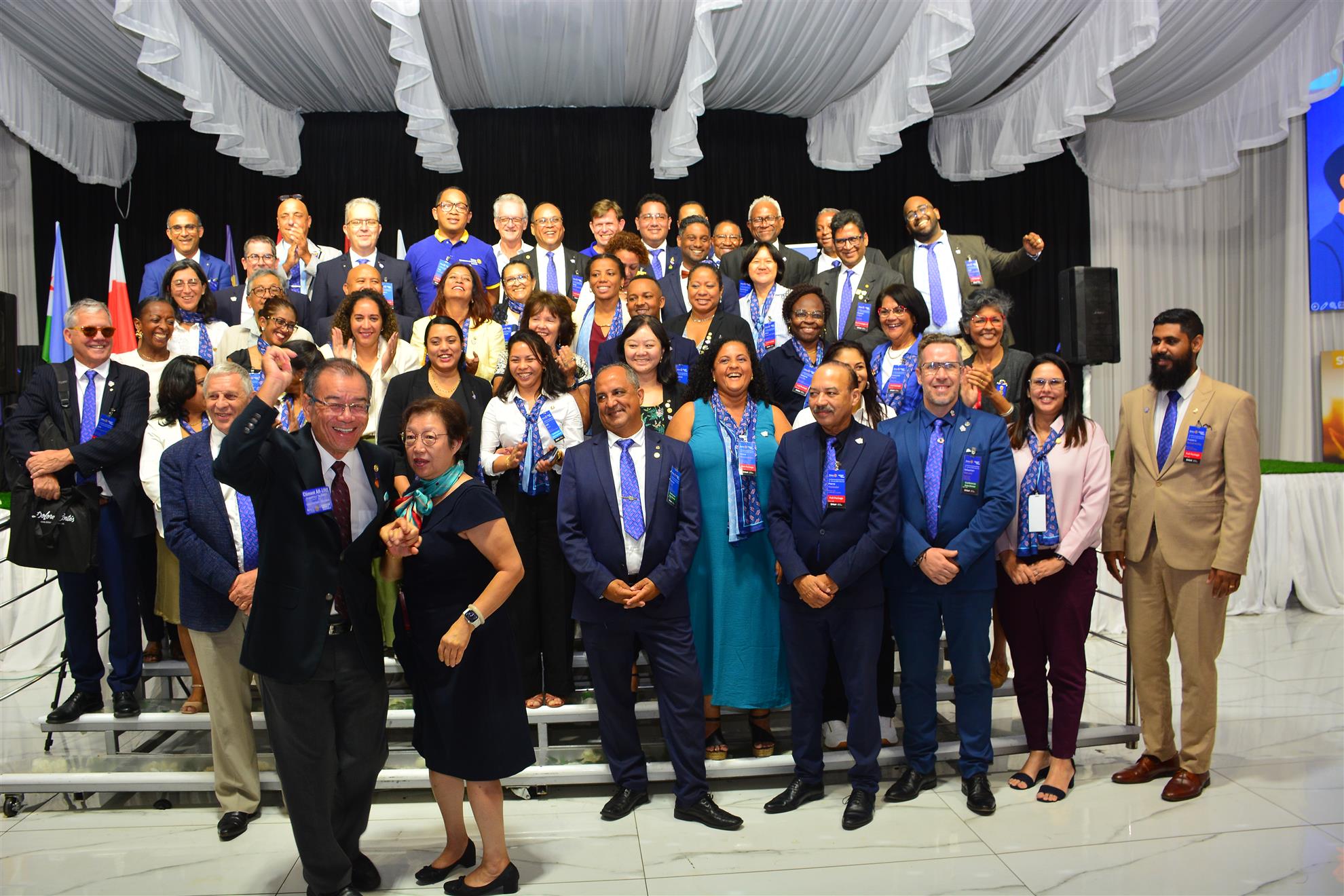 Photo d'équipe du District 9220