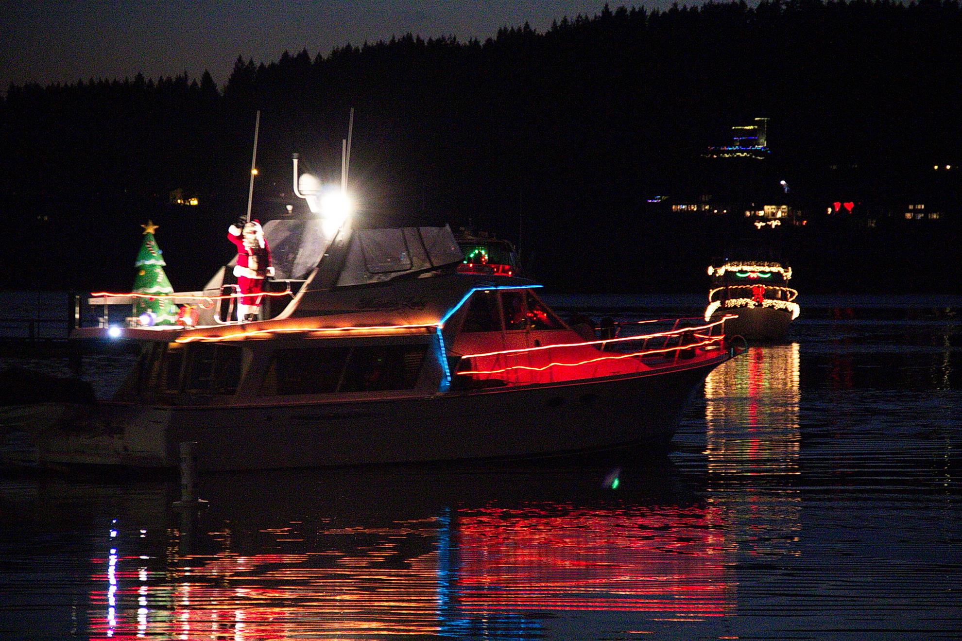 encinal yacht club lighted boat parade