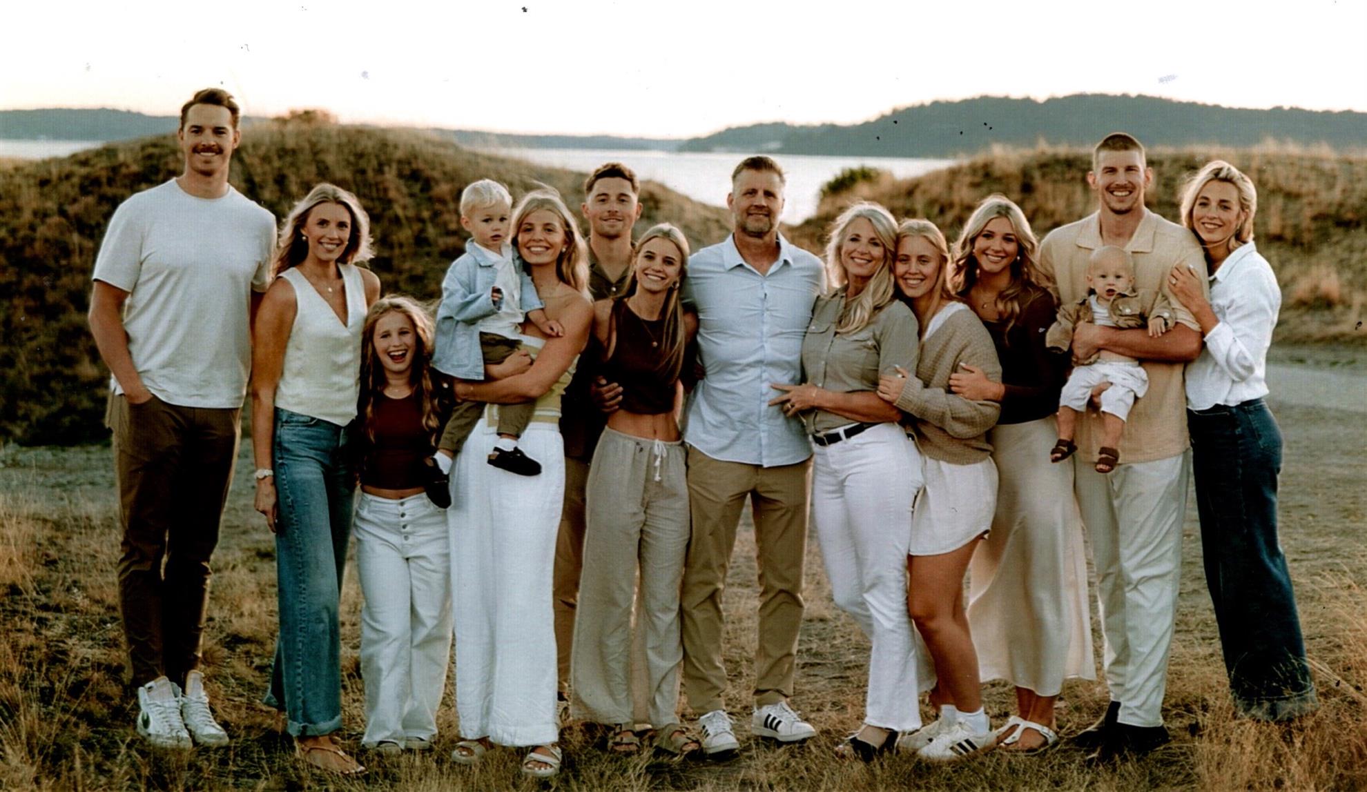 LInden-Family--4-300.dpi.jpeg