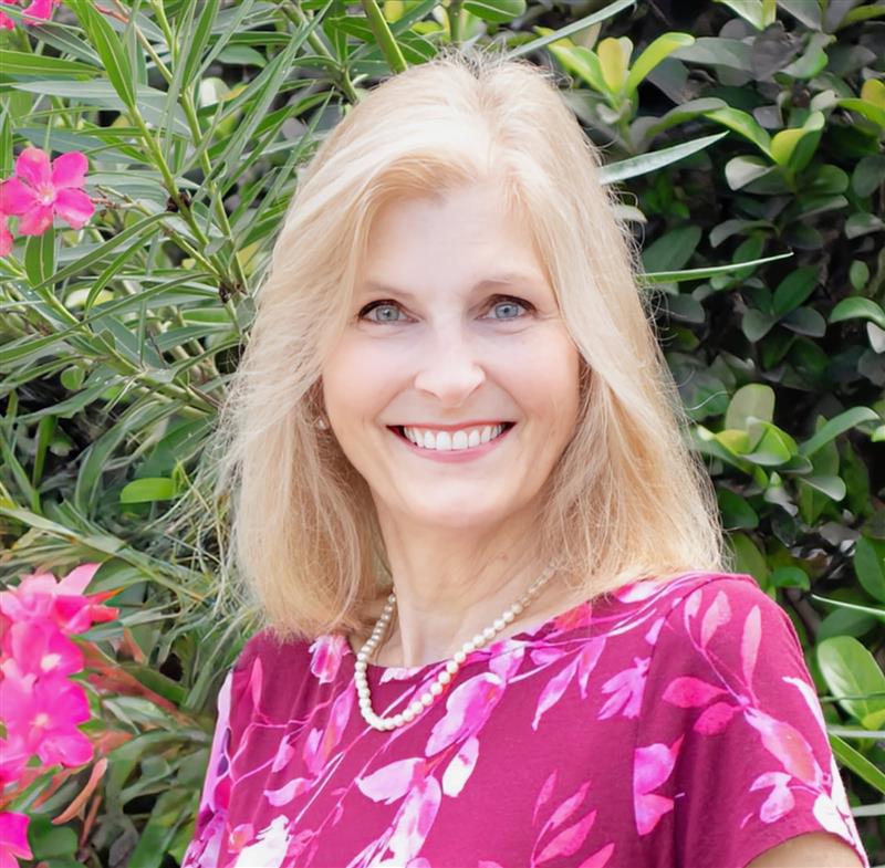 Connie Holler-Martel