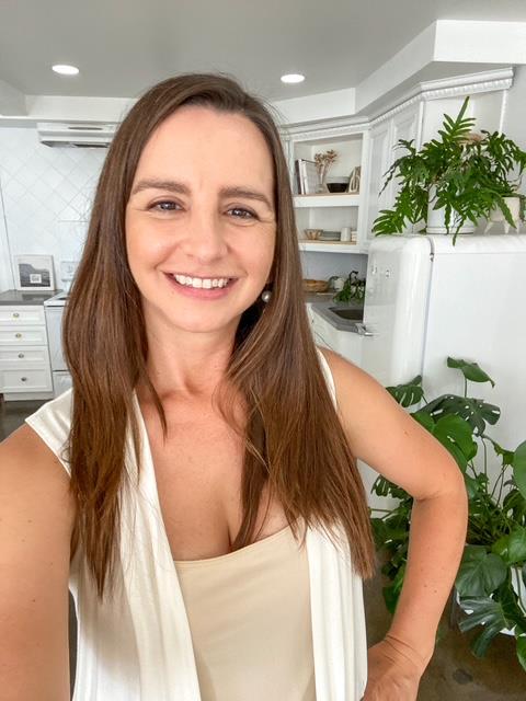 Angela Doss